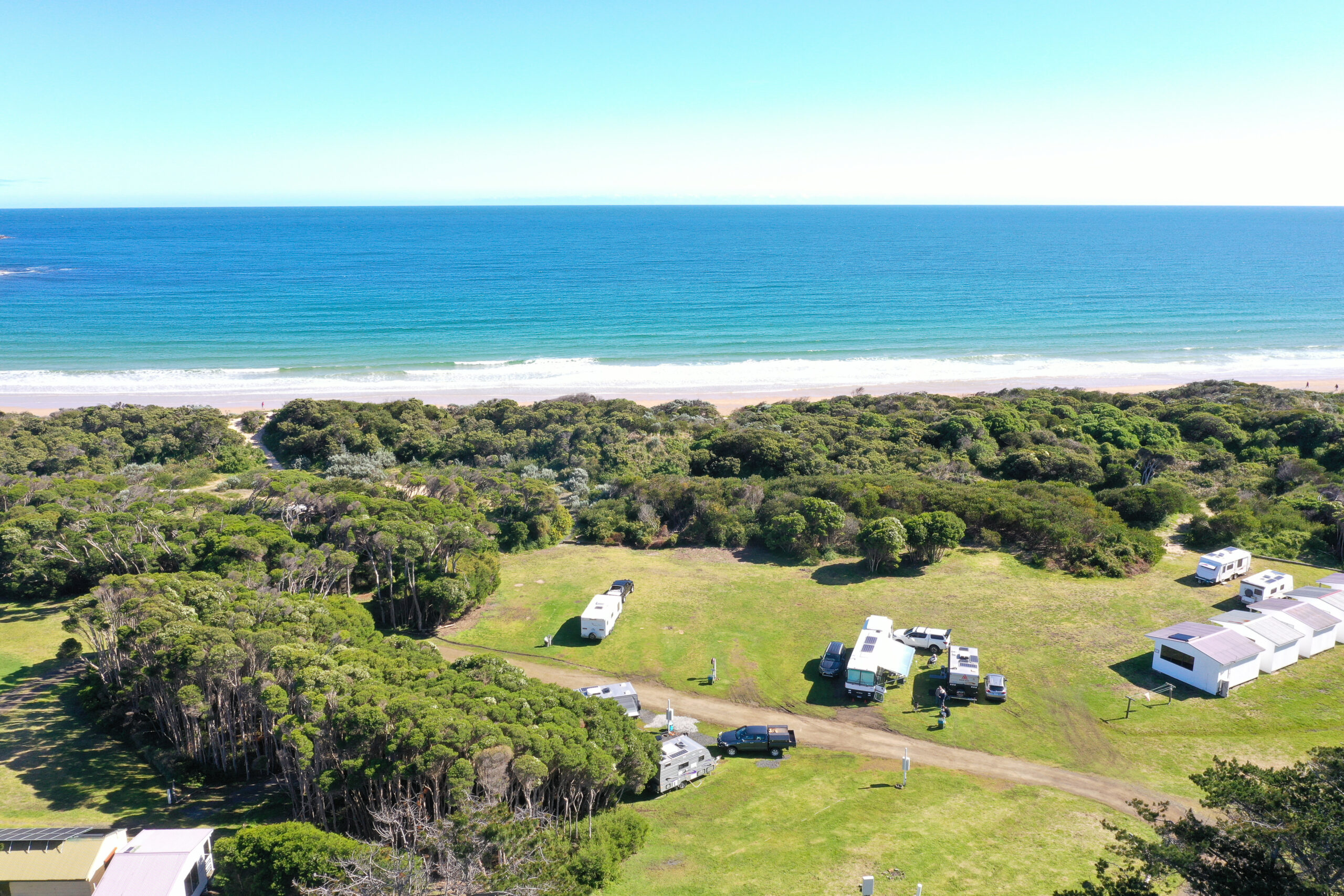 East Beach Tourist Park - Accommodation and Sites - Un-Powered Site