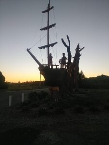 East Beach Tourist Park - Wood Carvings