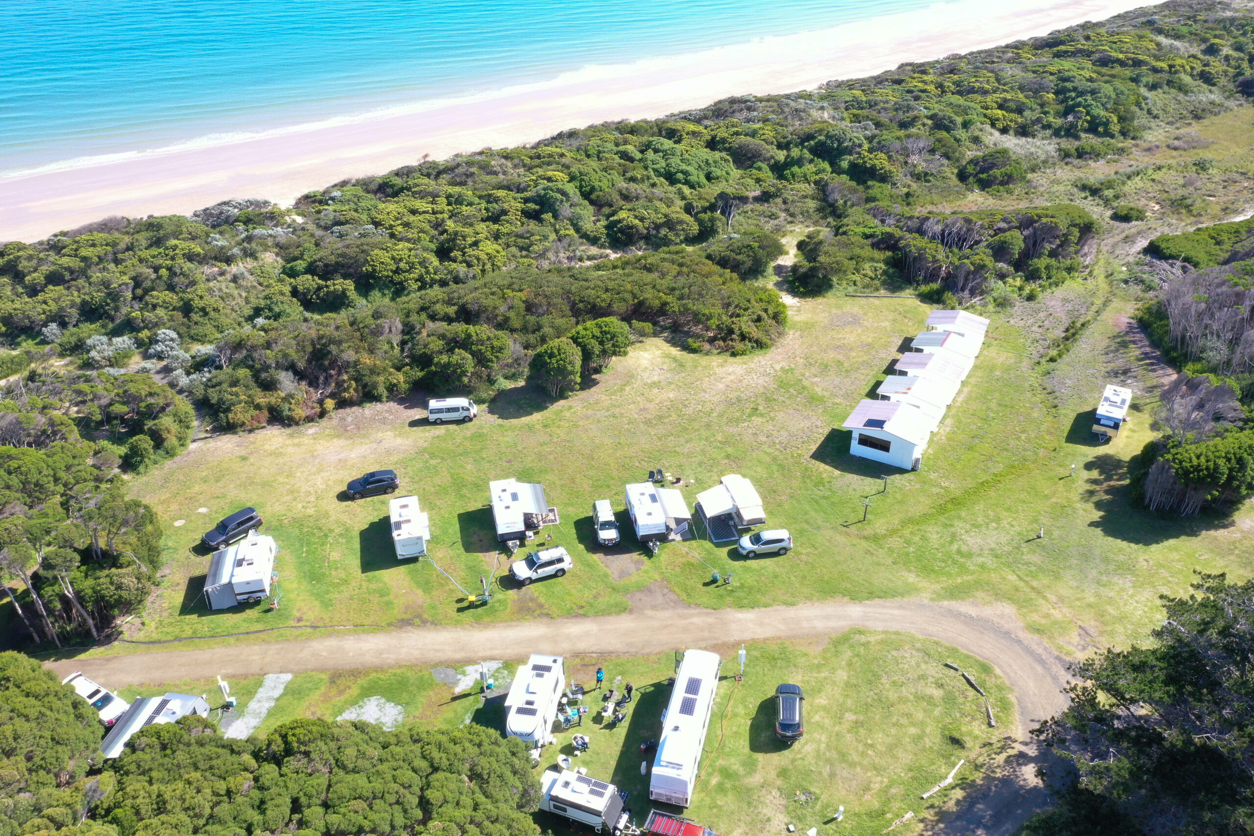 East Beach Tourist Park - Accommodation and Sites - Powered Site